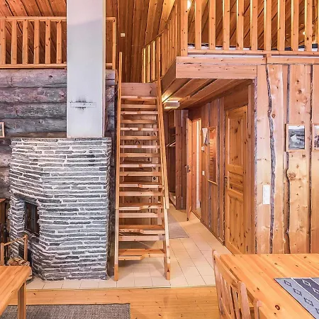 Karhunkaato As- C 度假居 鲁卡