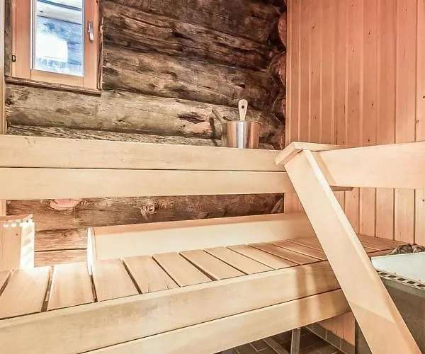 Karhunkaato As- C 펜션 루카