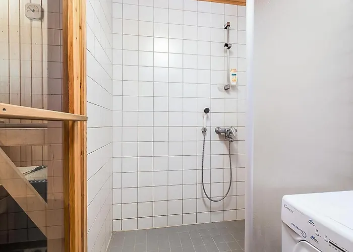 Karhunkaato As- C 펜션 루카